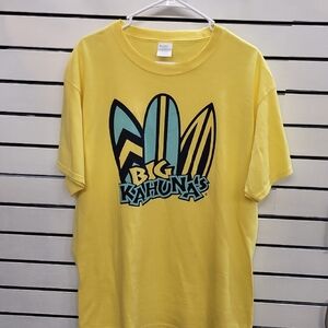 Yellow Big Kahuna's Graphic T-Shirt, Size L